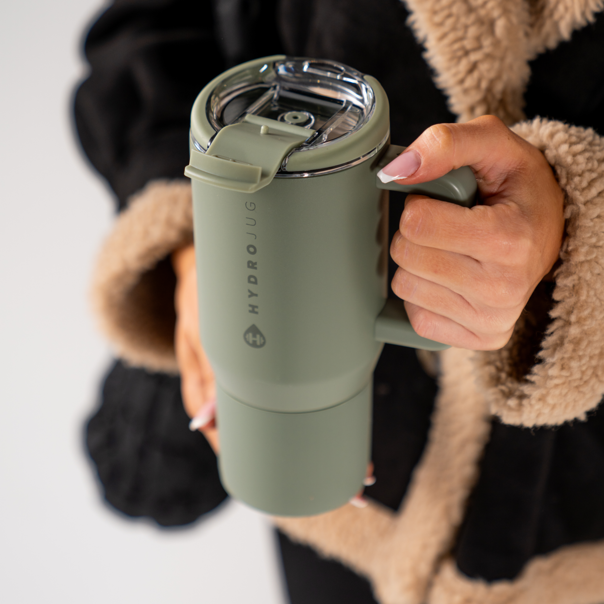 Choice Courtyard - Coffee Traveler | D40K96S4